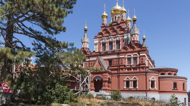 Фото Святые места Крыма. Топловский монастырь и Храм Святителя Луки Крымского.. - вид 3