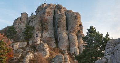 Джип тур! Тайны Долины Привидений горы Демерджи и водопад Джур Джур. — фото 4