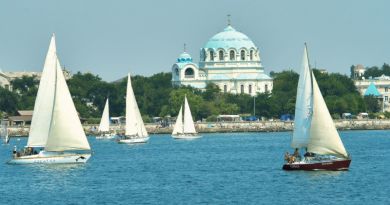 Евпатория и "Розовое" озеро. — фото 1