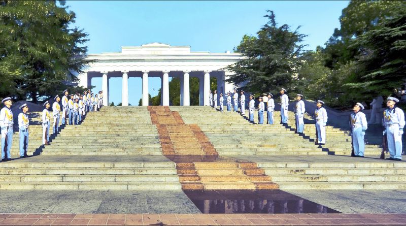 Фото Код Севастополя: исторический центр, Сапун гора, Малахов курган, Херсонес. - вид 18