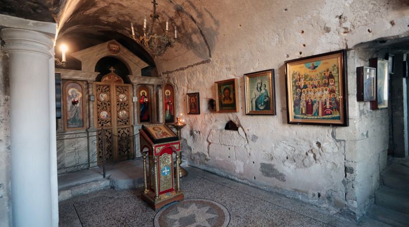 Фото Древний Инкерман. Завод марочных вин, крепость, монастырь. - вид 4