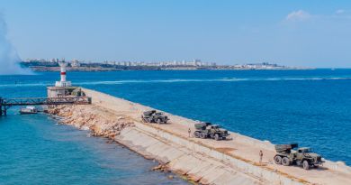Белый город на синем морском берегу.... — фото 2