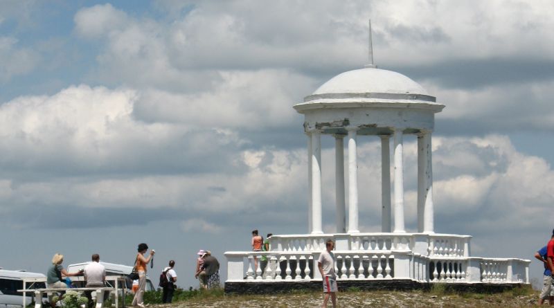 Фото "Незабываемый день: Ай Петри, водопад Учан Су, озеро черепах, Ялта и морская прогулка" - вид 29