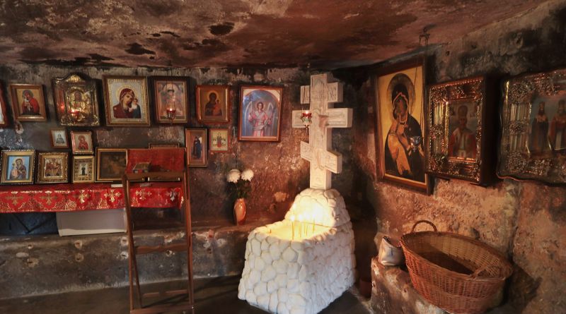 Фото Древний Инкерман. Завод марочных вин, крепость, монастырь. - вид 6